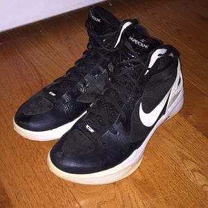 Nike Men’s Hyperdunk 2011 sz 10.5